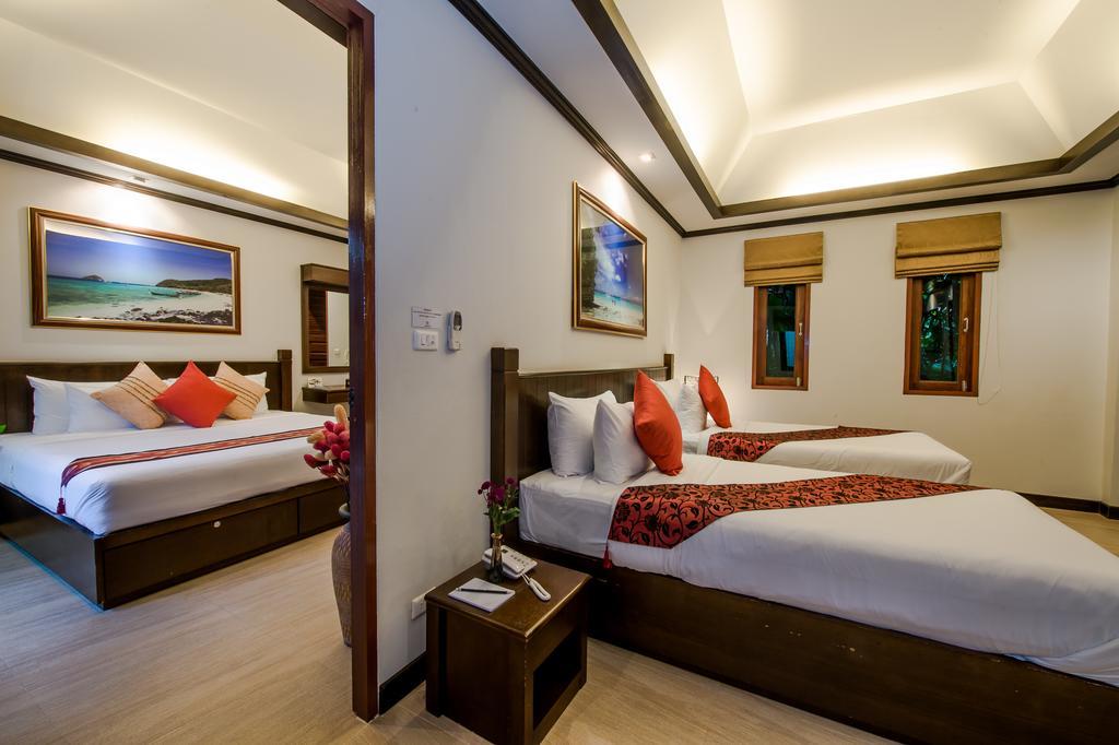 Pai Tan Villas - Sha Extra Plus Bang Tao Beach  Room photo